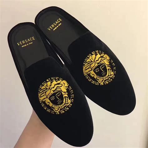 versace women slippers